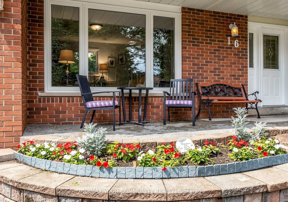 16-ramsay-street-east-gwillimbury-ontario-n13714018
