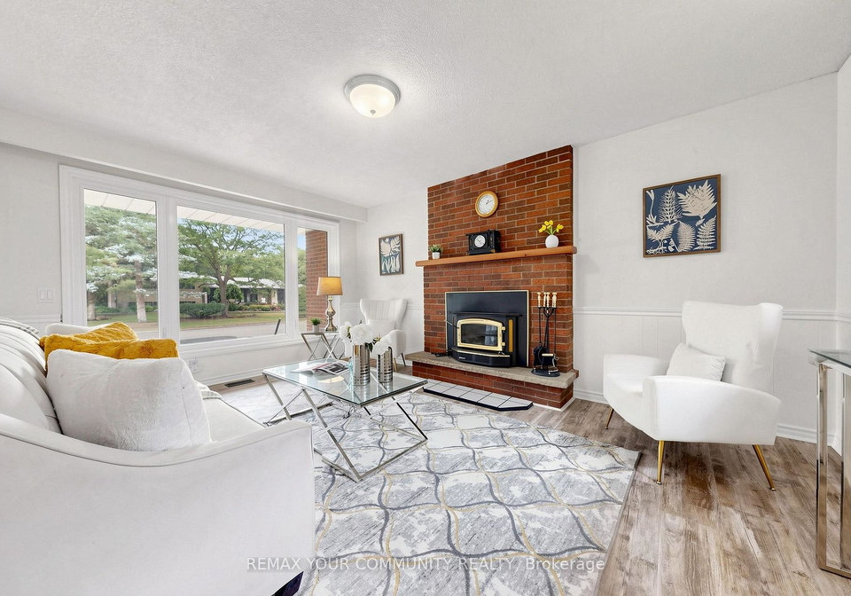 16-ramsay-street-east-gwillimbury-ontario-n13714018