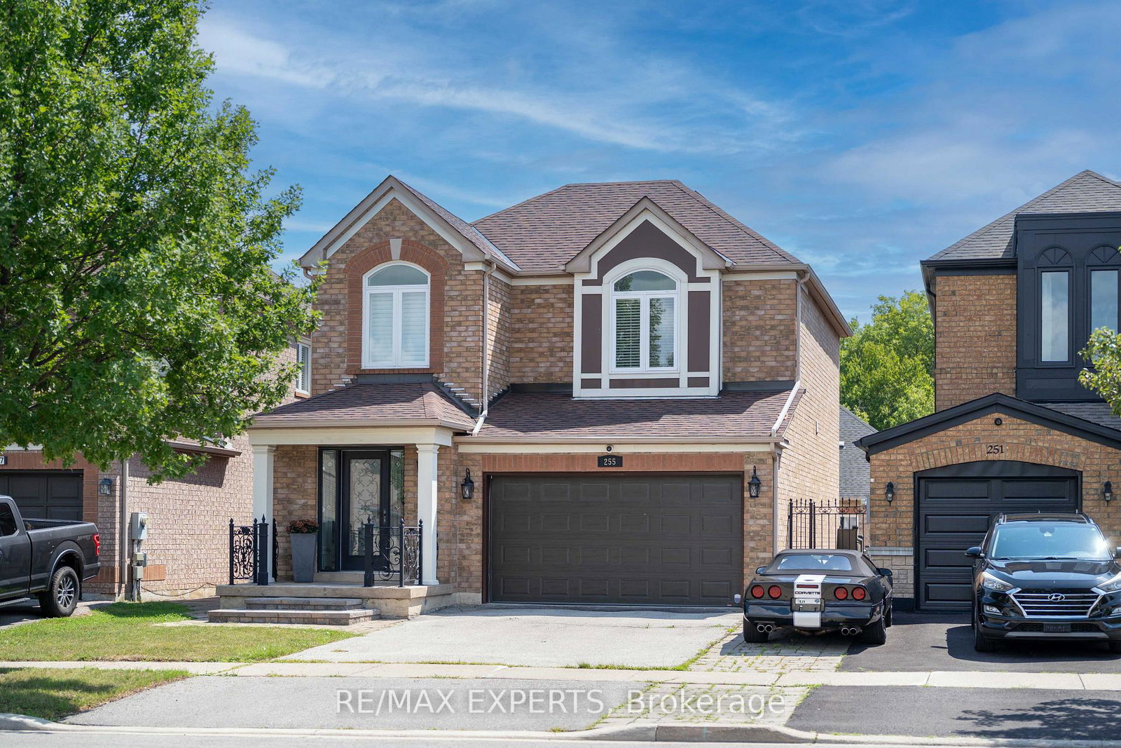 255-matthew-drive-vaughan-ontario-n13714910