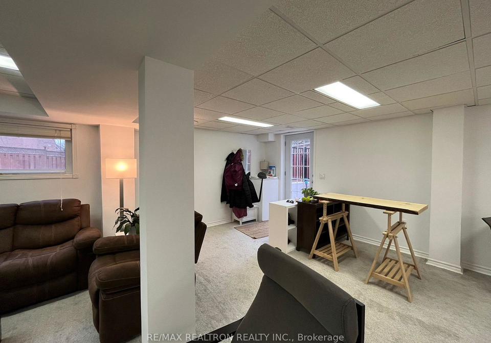 82-rush-road-aurora-ontario-n13714976