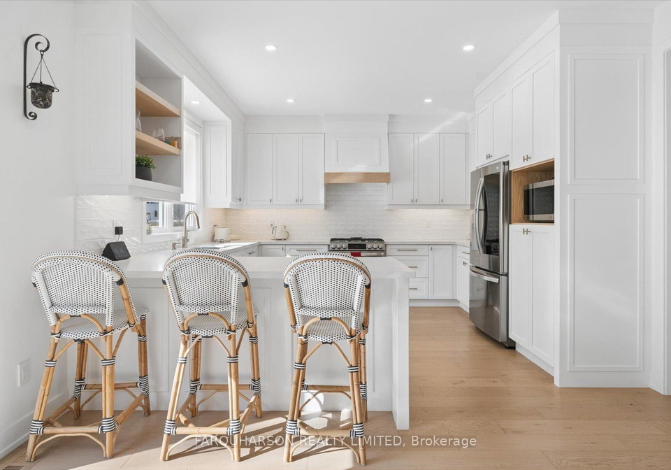 18-victoria-drive-uxbridge-ontario-n13715210