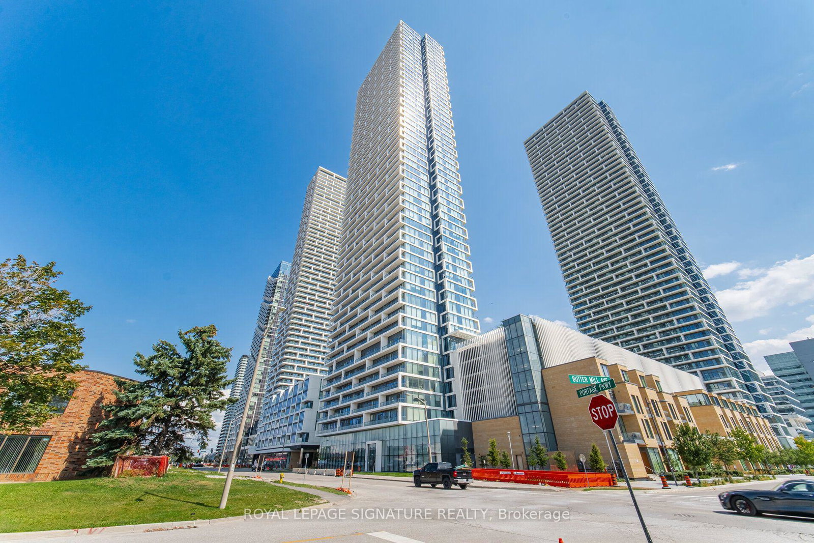 898-portage-parkway-vaughan-ontario-n13715266