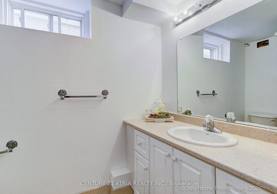 176-laurentian-boulevard-vaughan-ontario-n13715470