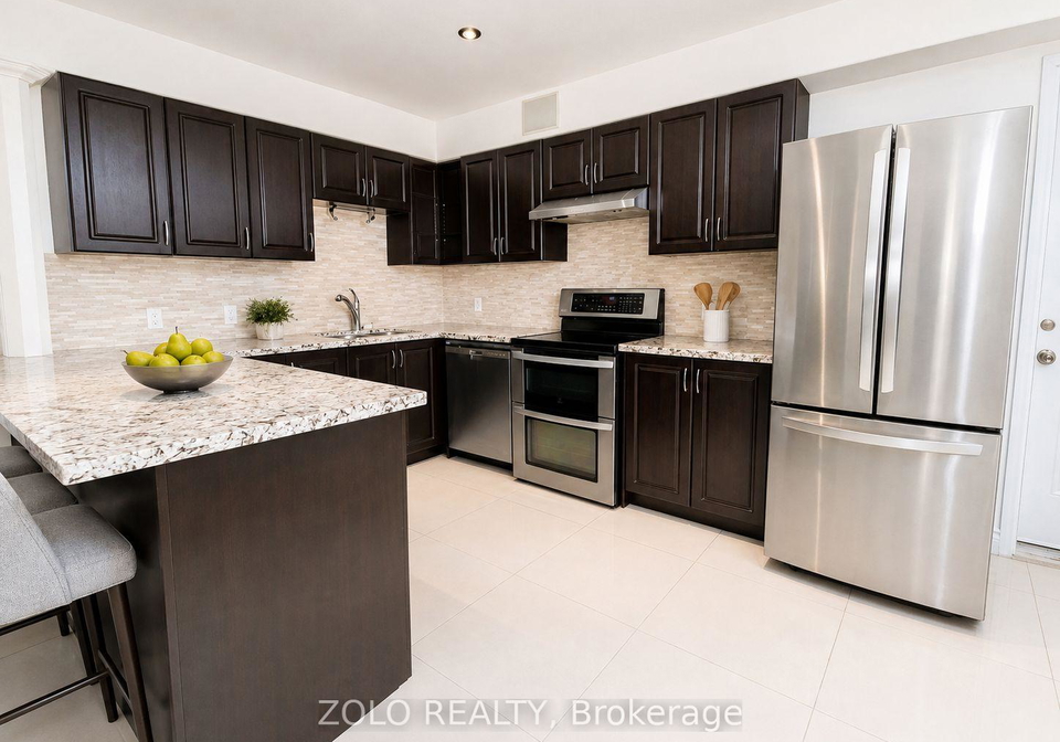 20560-yonge-street-east-gwillimbury-ontario-n13716102