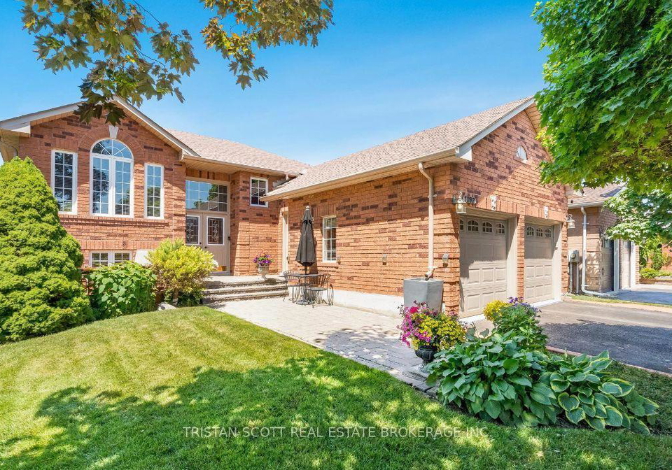 1092-lebanon-drive-innisfil-ontario-n13716112