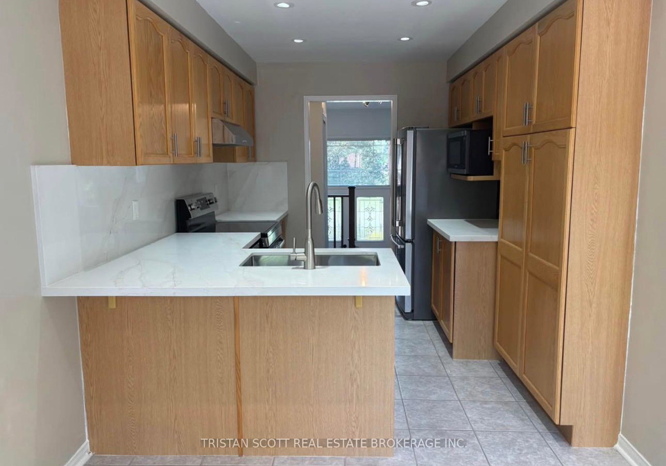1092-lebanon-drive-innisfil-ontario-n13716112