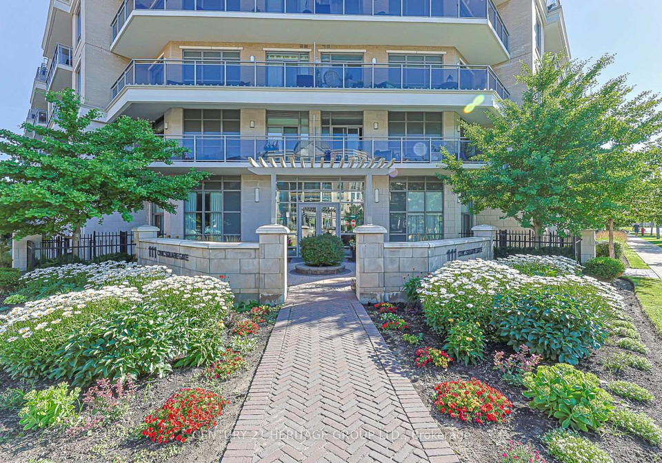 111-civic-square-gate-aurora-ontario-n13716988