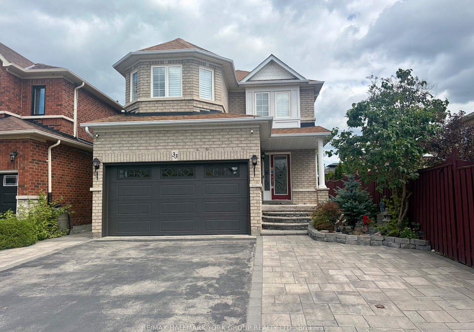 33-deerwood-crescent-richmond-hill-ontario-n13717324