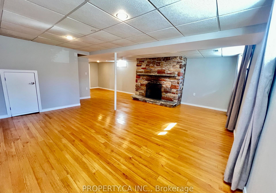 205-talbot-crescent-newmarket-ontario-n13717478