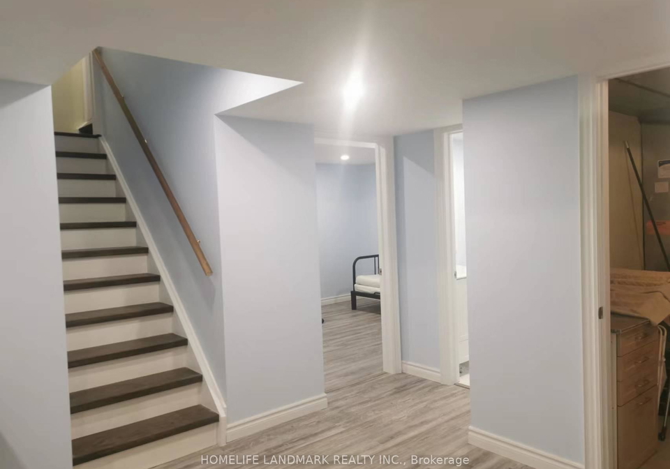 10-hunters-corners-markham-ontario-n13718060