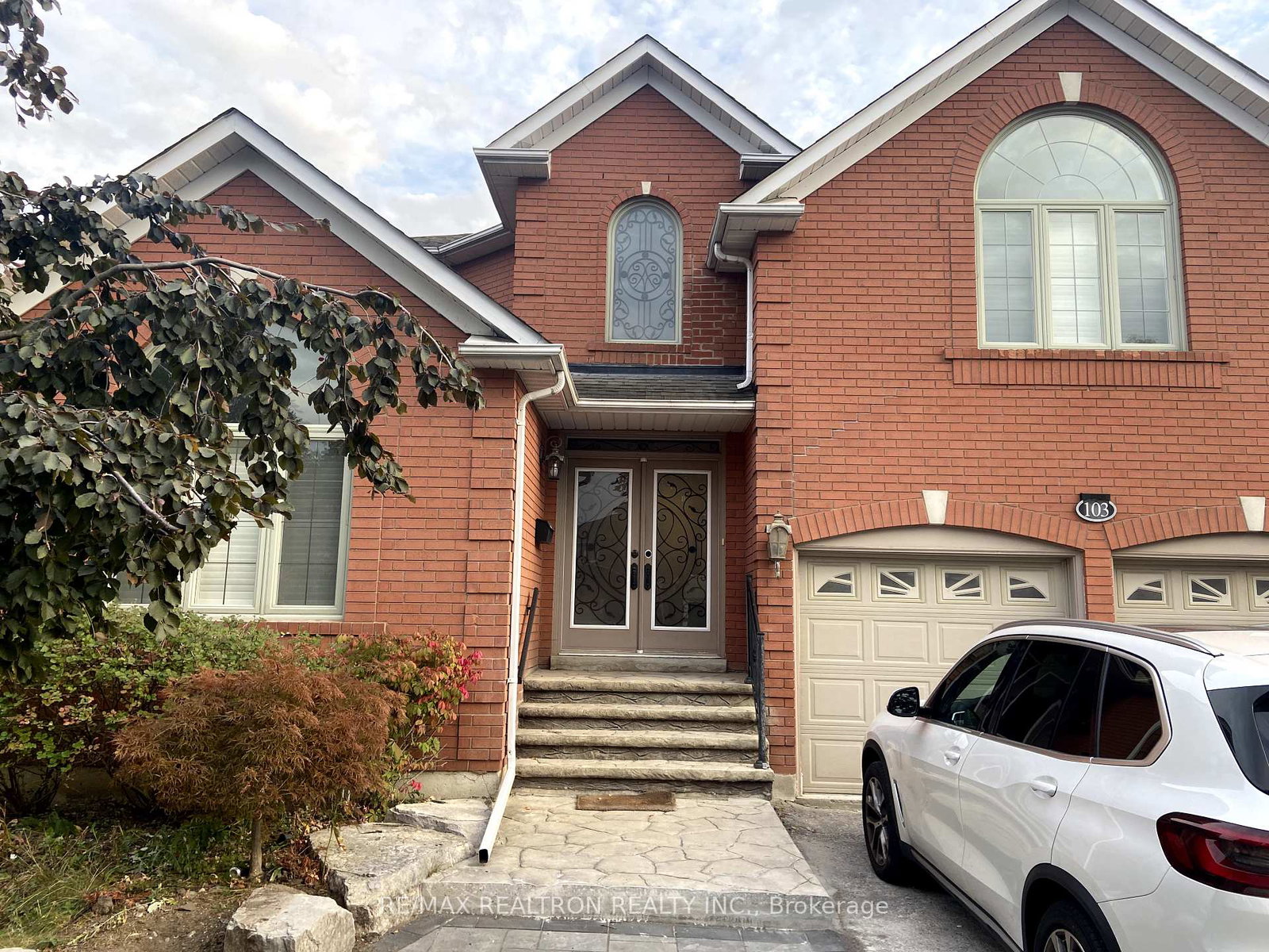 103-beverley-glen-boulevard-vaughan-ontario-n13718366