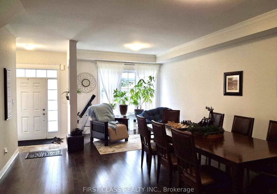27-clara-may-avenue-east-gwillimbury-ontario-n13718658