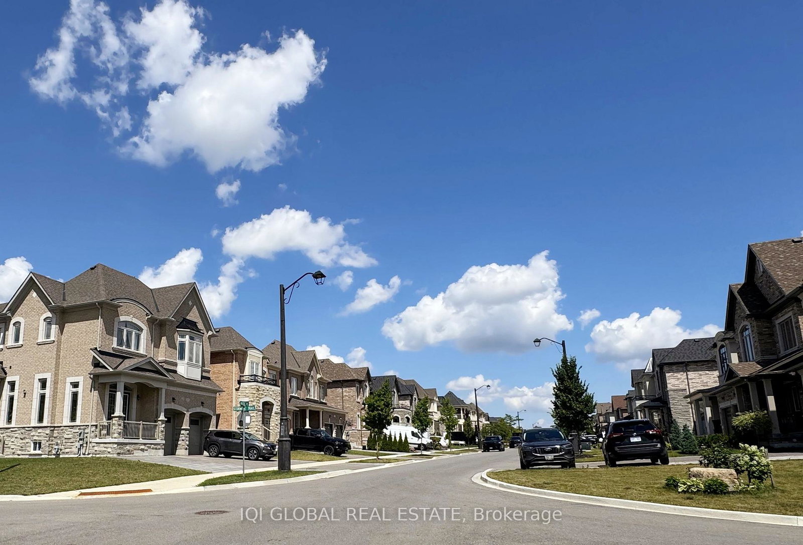 82-madoc-place-vaughan-ontario-n13718980