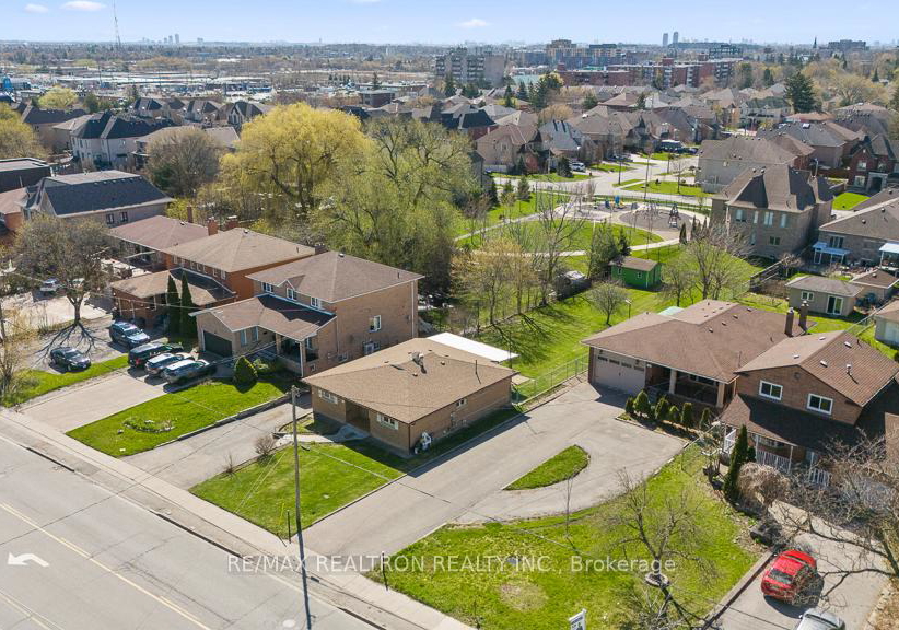 163-elgin-mills-road-w-richmond-hill-ontario-n13719126