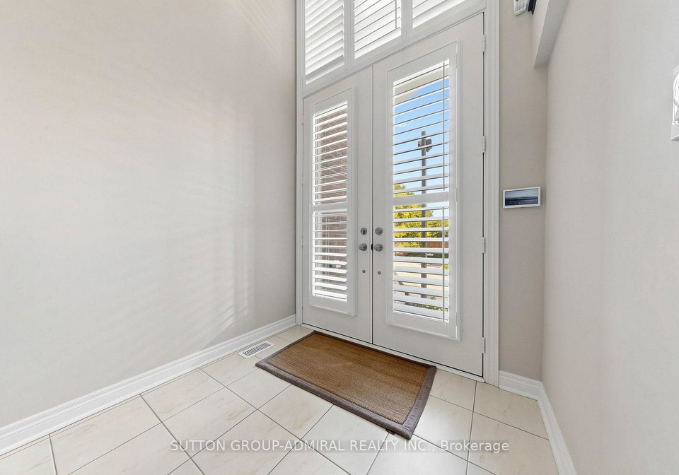 109-laskin-drive-vaughan-ontario-n13719288