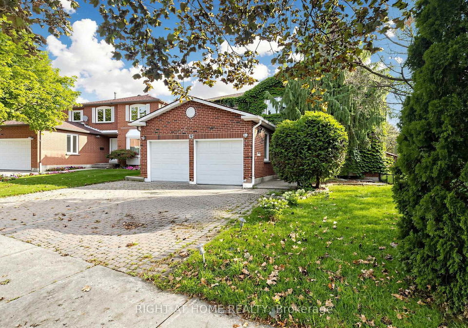 43-topham-crescent-richmond-hill-ontario-n13720842