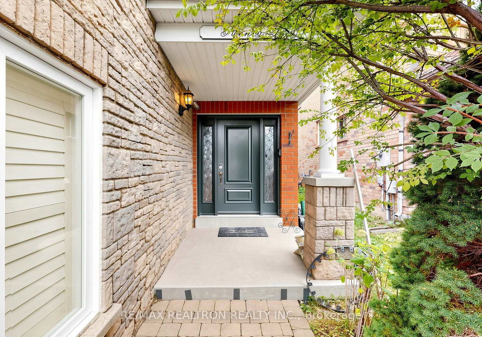 22-belvia-drive-vaughan-ontario-n13722206