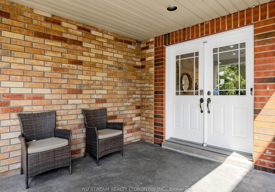157-bilbrough-street-aurora-ontario-n13722684