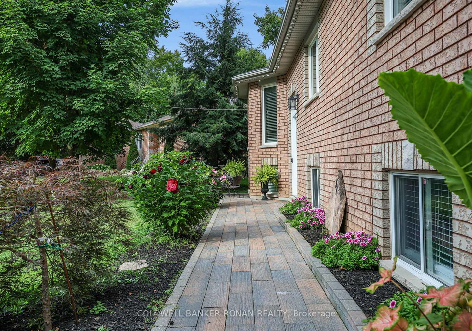 57-pine-park-boulevard-adjala-tosorontio-ontario-n13723756