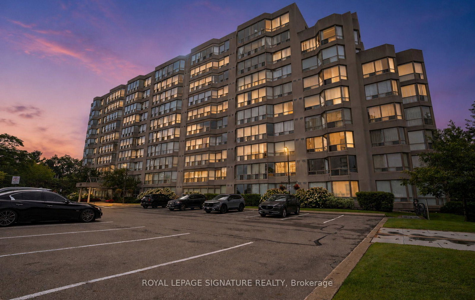 175-cedar-avenue-richmond-hill-ontario-n13723796