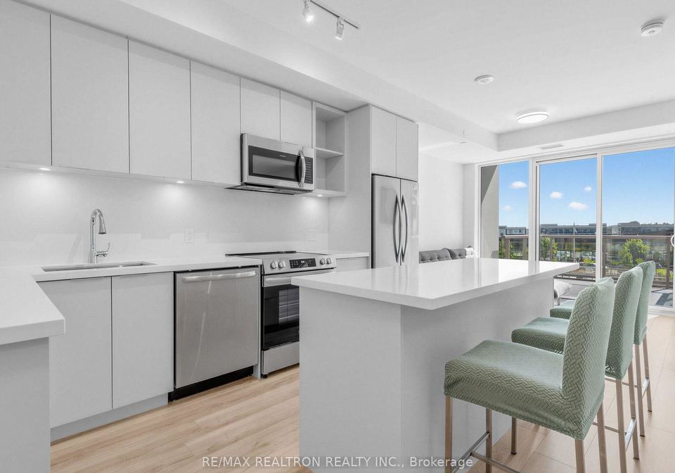 333-sunseeker-avenue-innisfil-ontario-n13724082