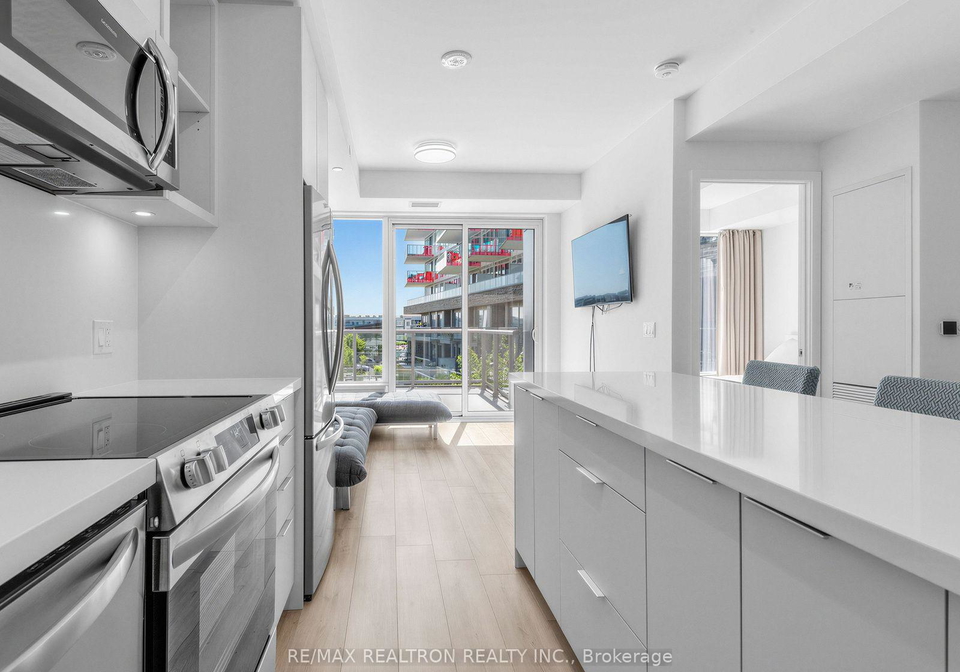 333-sunseeker-avenue-innisfil-ontario-n13724082