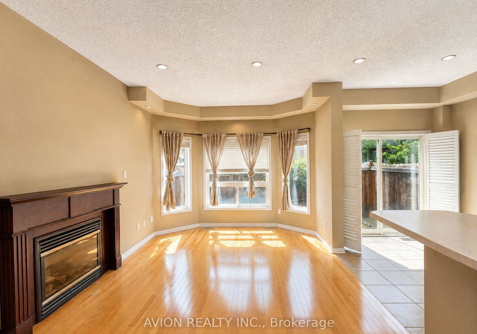 5-ulson-drive-richmond-hill-ontario-n13724494
