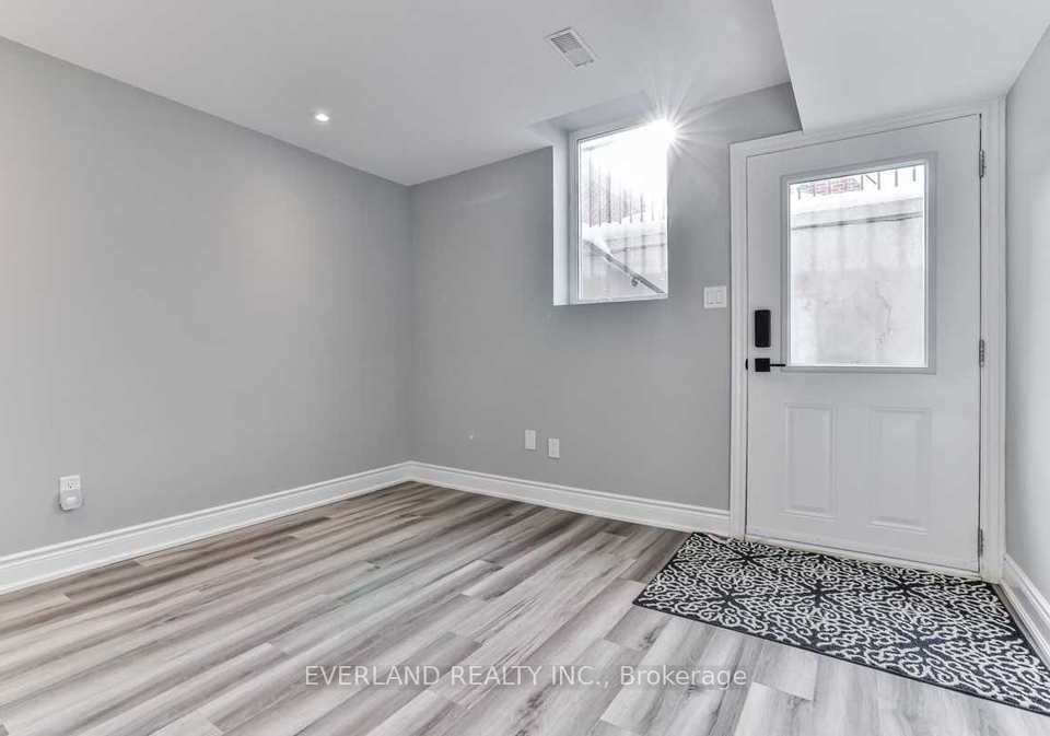 7-woodgrove-trail-markham-ontario-n13724580