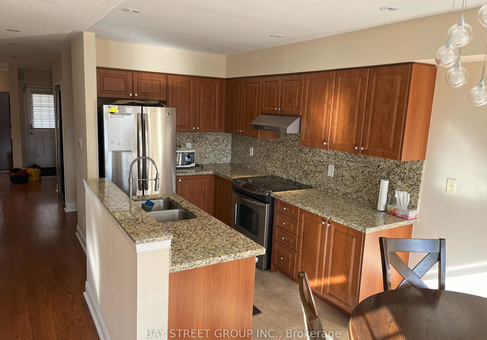 49-walkview-crescent-richmond-hill-ontario-n13724828