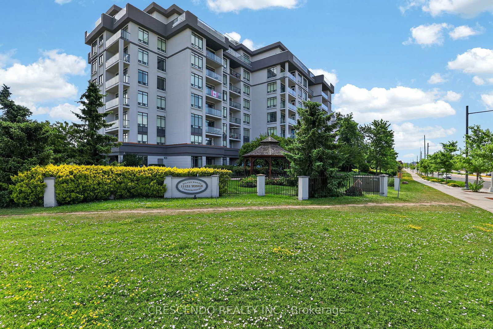 11121-yonge-street-richmond-hill-ontario-n13724872
