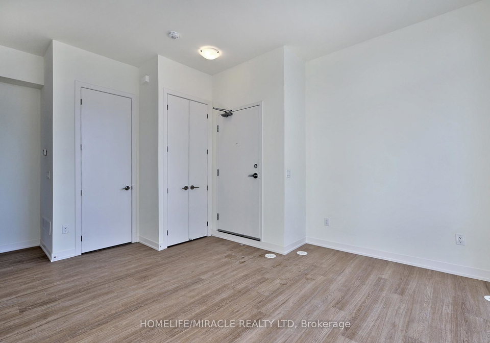 8-david-eyer-road-richmond-hill-ontario-n13724954