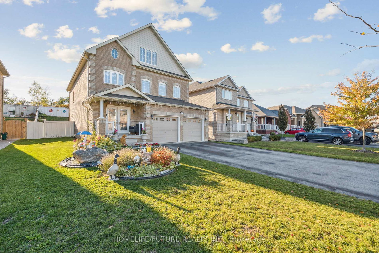 2048-mcneil-street-innisfil-ontario-n13725080