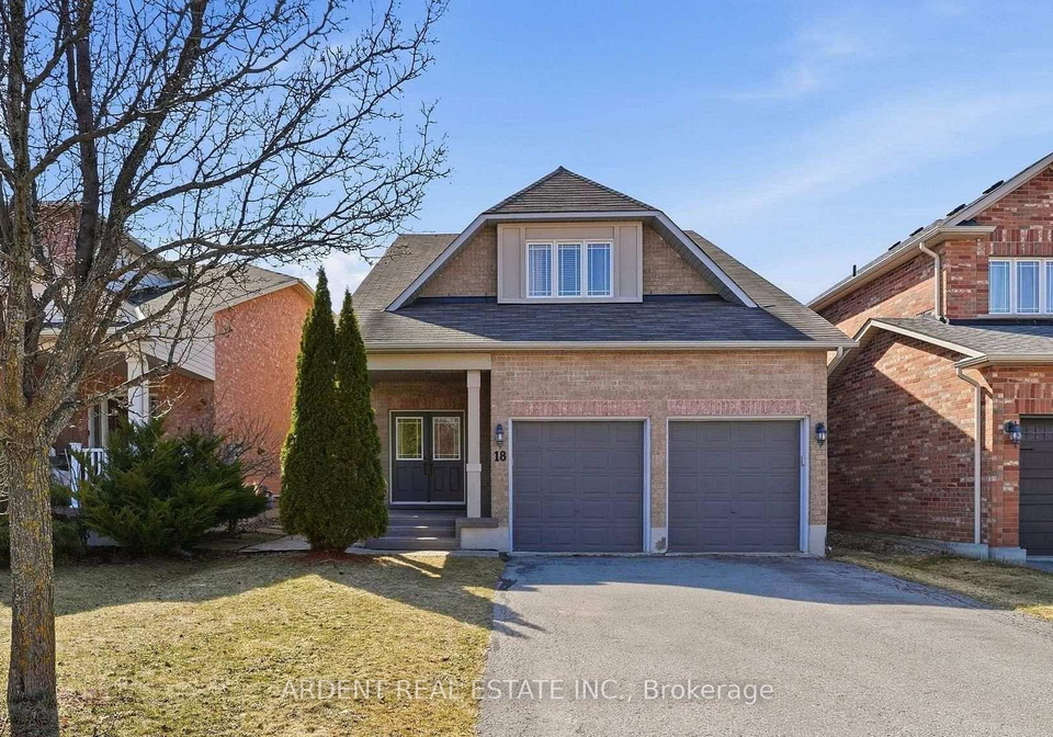 18-kerr-lane-aurora-ontario-n13725684