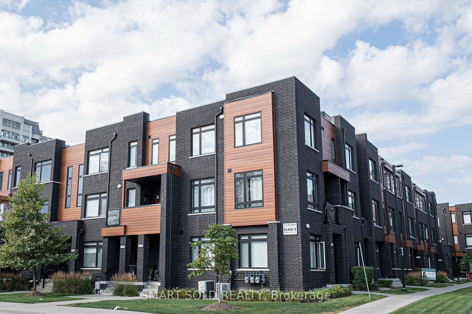 370d-red-maple-road-richmond-hill-ontario-n13725694