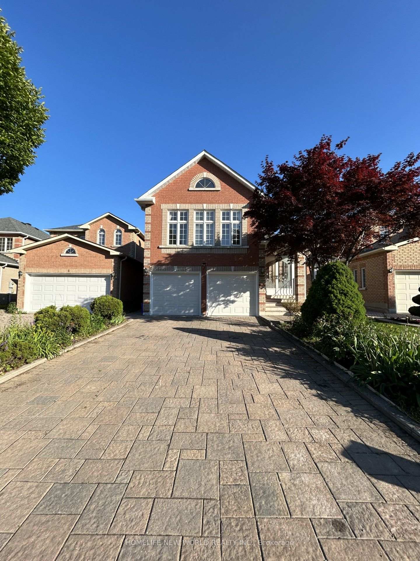 7-symphony-gate-markham-ontario-n13726150