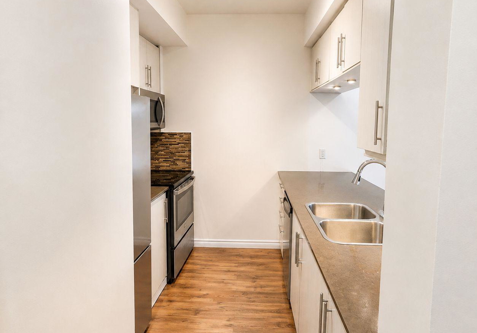 65-oneida-crescent-richmond-hill-ontario-n13726268