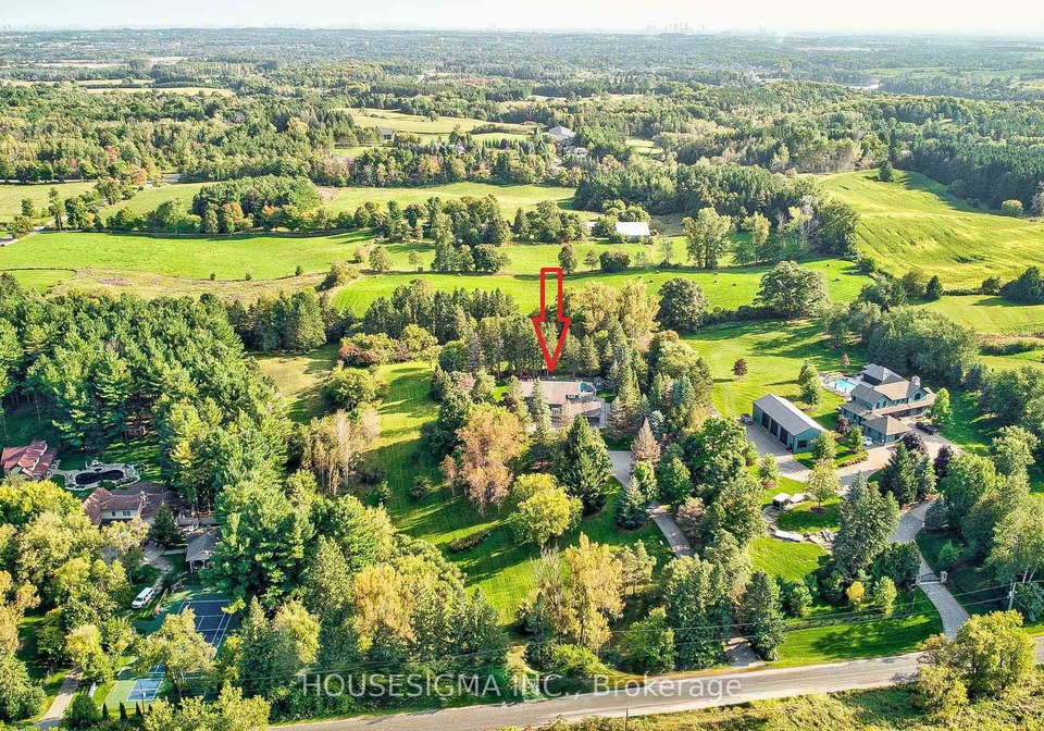 95-cavell-avenue-king-ontario-n13726356
