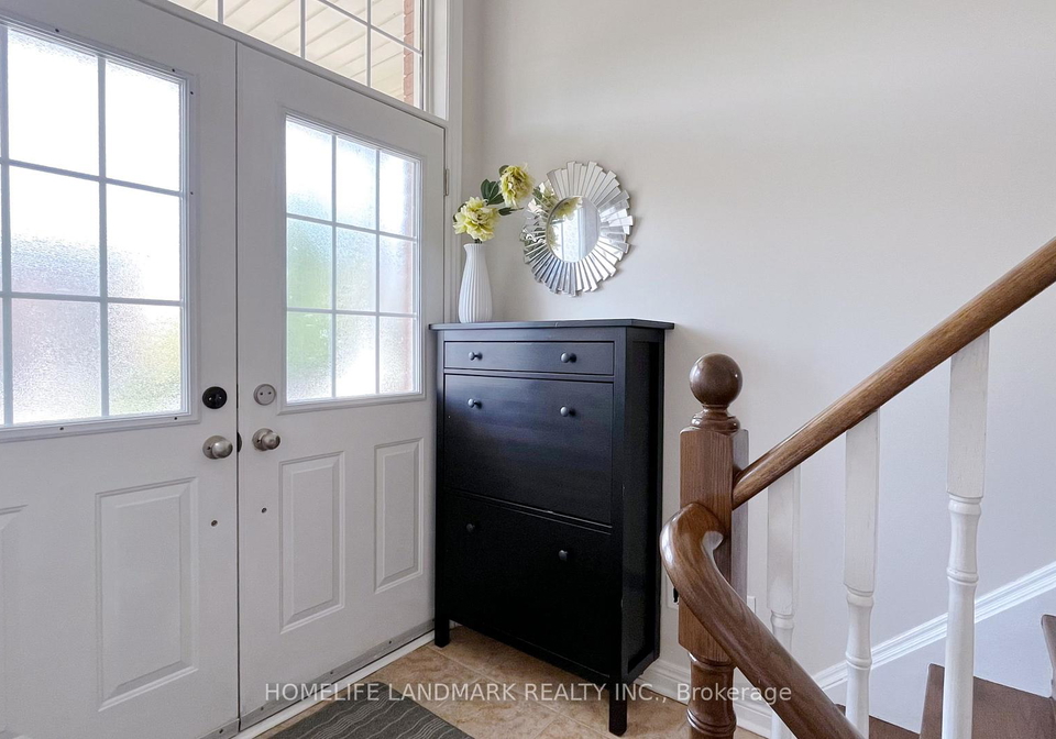 165-gail-parks-crescent-newmarket-ontario-n13726494