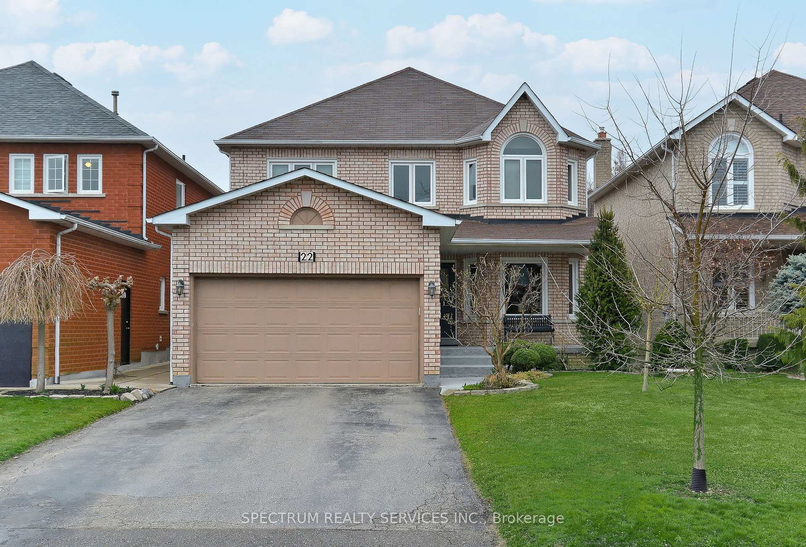 22-lanterna-crescent-vaughan-ontario-n13726584