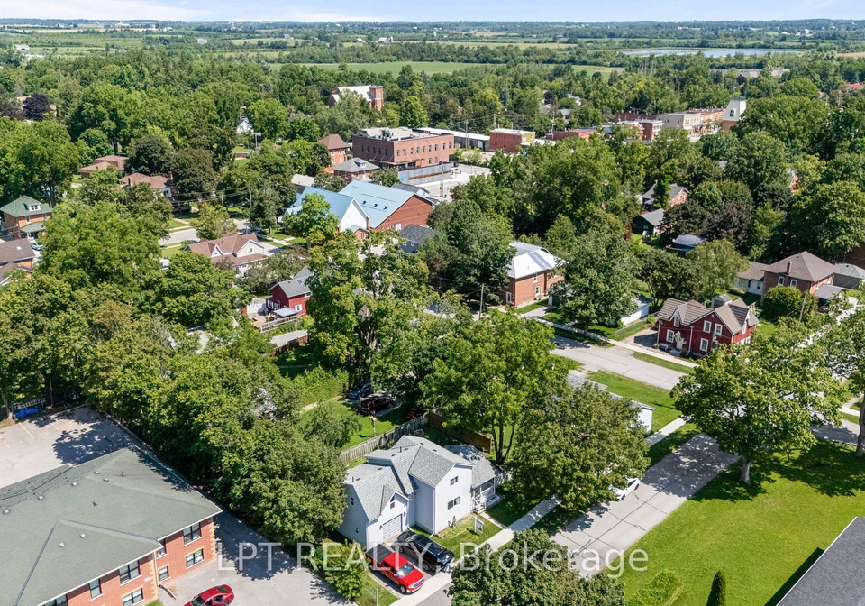 77-munro-st-west-street-w-brock-ontario-n13726618