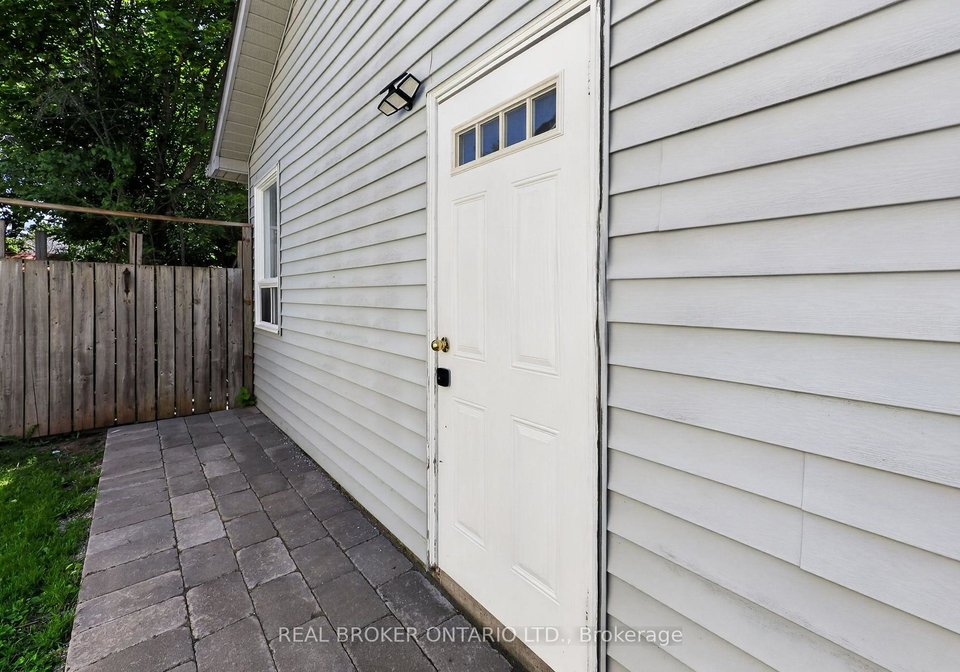 1895-applewood-avenue-innisfil-ontario-n13726622