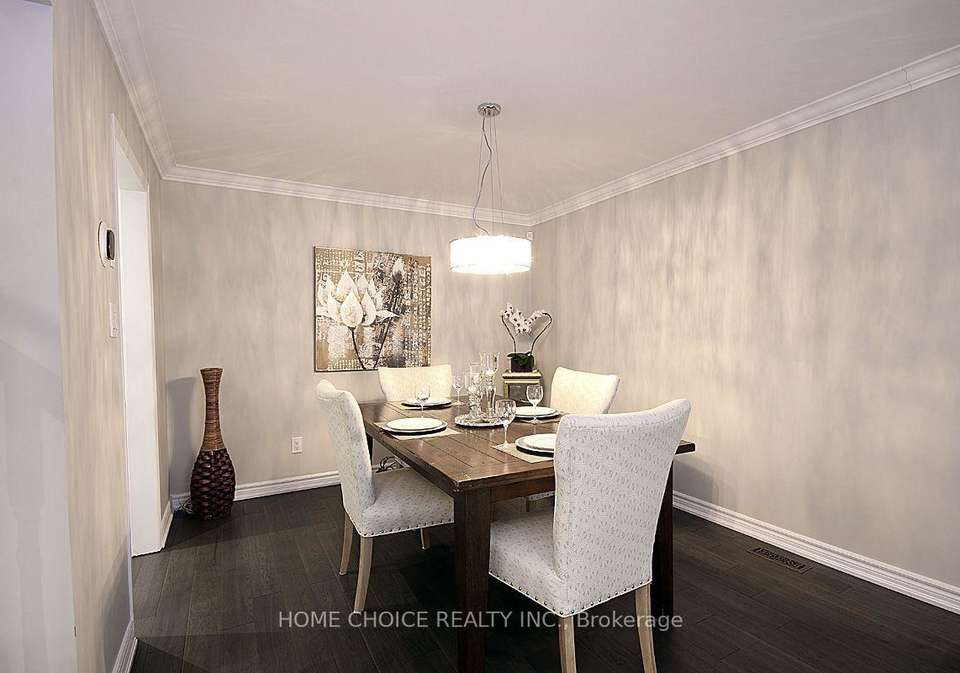 155-hollandview-trail-aurora-ontario-n13726814