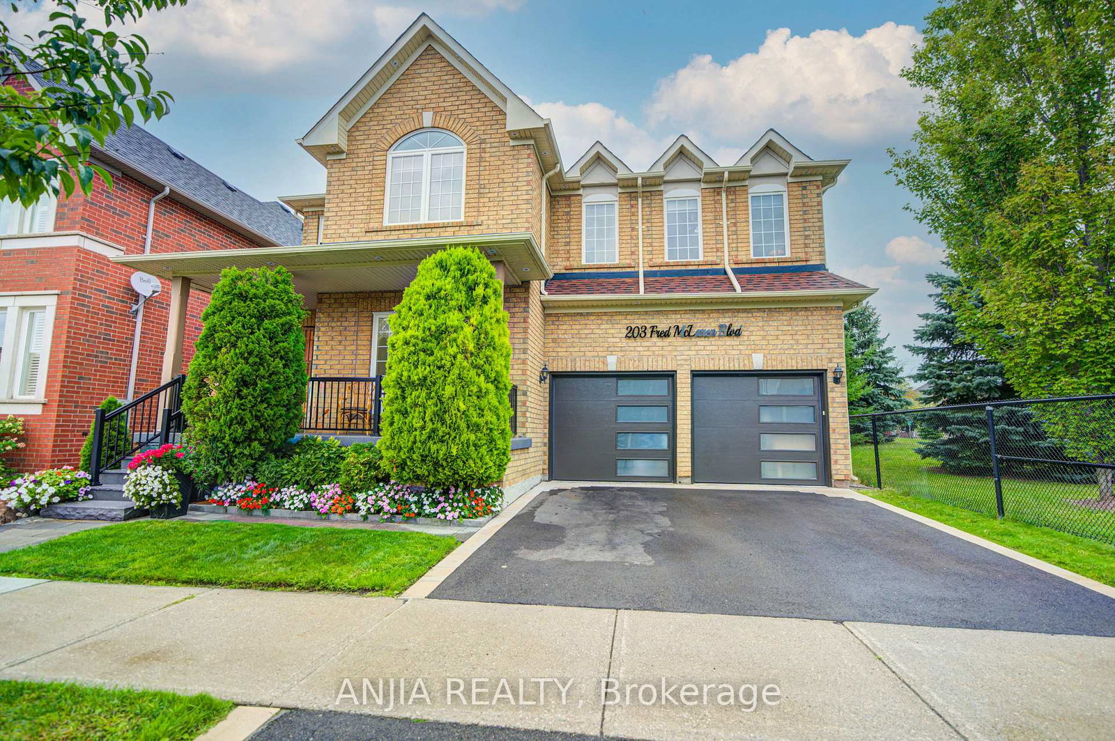 203-fred-mclaren-boulevard-markham-ontario-n13727060