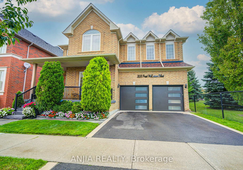 203-fred-mclaren-boulevard-markham-ontario-n13727060