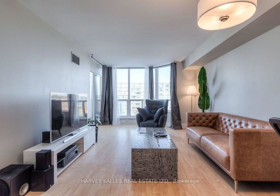 175-cedar-avenue-richmond-hill-ontario-n13728240