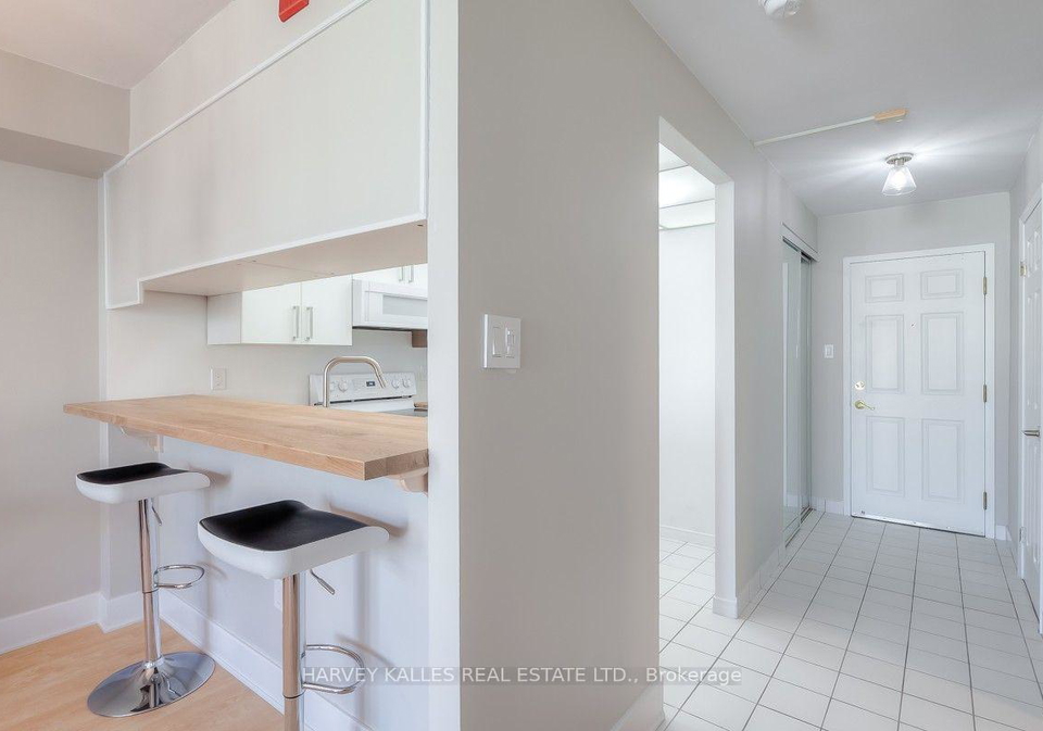 175-cedar-avenue-richmond-hill-ontario-n13728240
