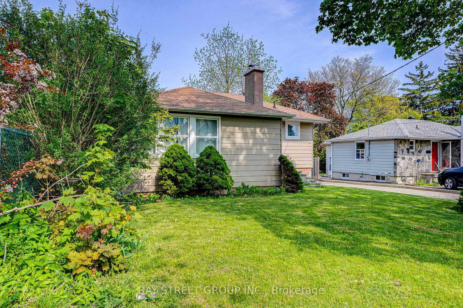 161-church-street-s-richmond-hill-ontario-n13728322