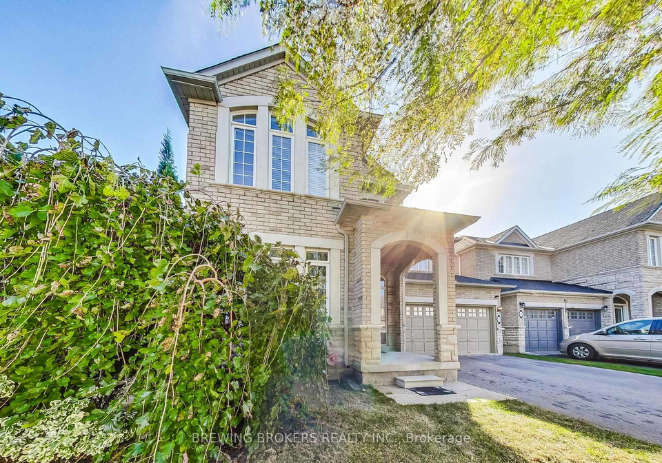 64-brass-drive-richmond-hill-ontario-n13728446