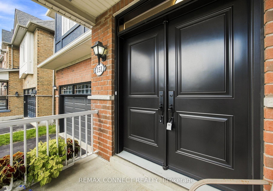 151-bentoak-crescent-vaughan-ontario-n13728588