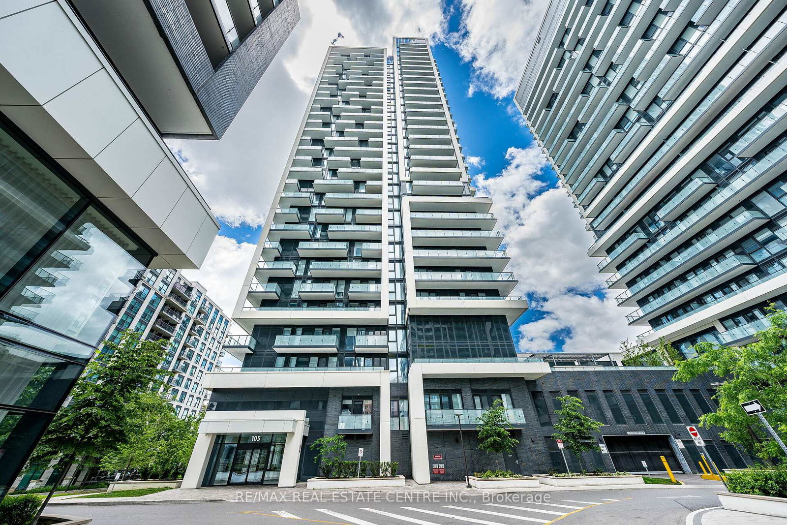 105-oneida-crescent-richmond-hill-ontario-n13728710